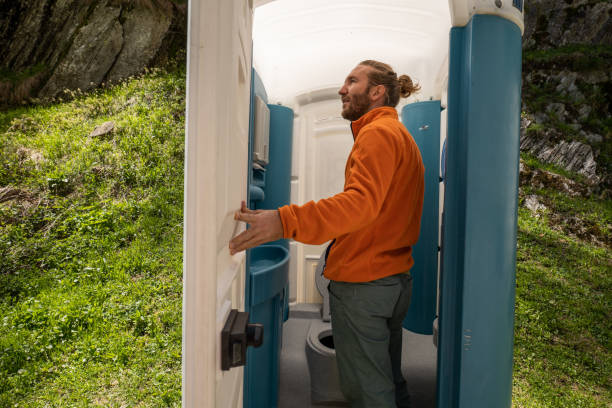 Best Restroom trailer rental cost  in Van Buren, MO
